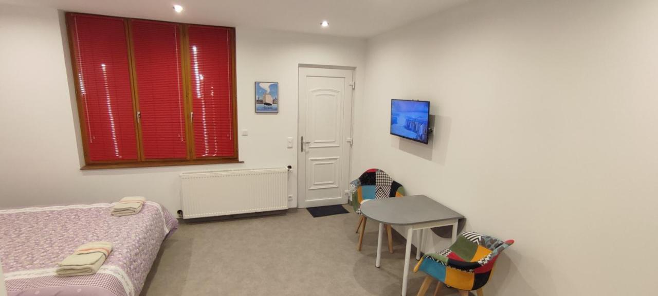 Les Gites Karma Andres  Exterior photo